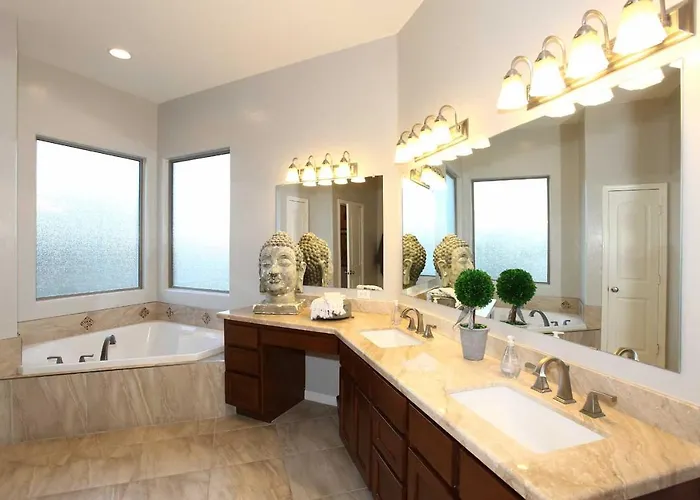 Heated Pool & Game Room! Upscale * Queen Creek